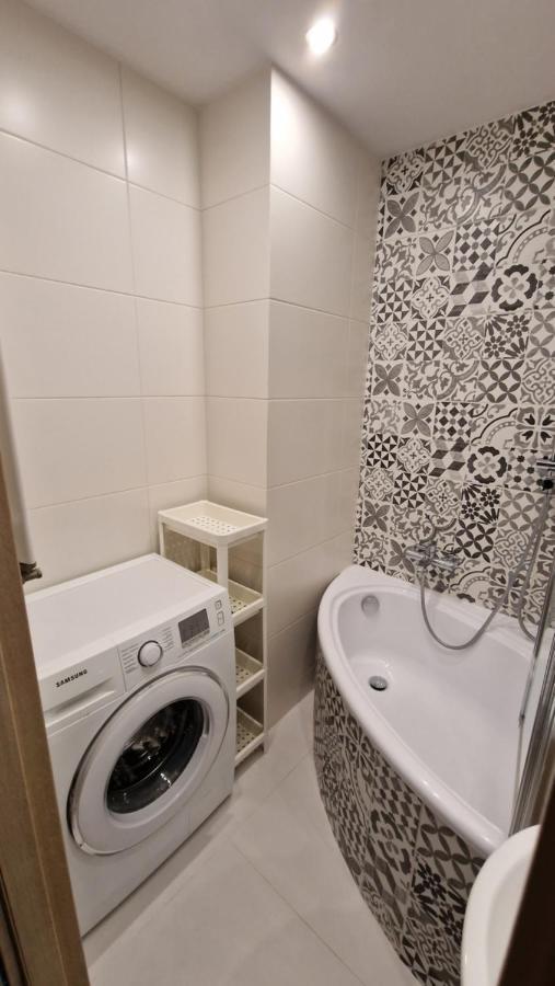 Apartament Na Wynajem โนวือตาร์ก ภายนอก รูปภาพ